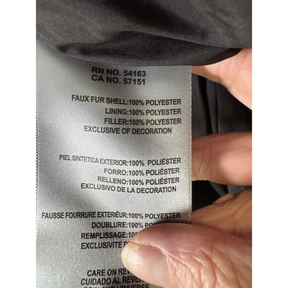 Levi's women's Long Length Patchwork Quilted Teddy Coat Black Size MEDIUM - Picture 8 of 9